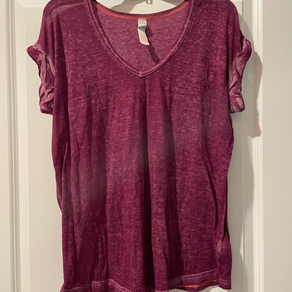 Free People purple oversized t-shirt -- size XS